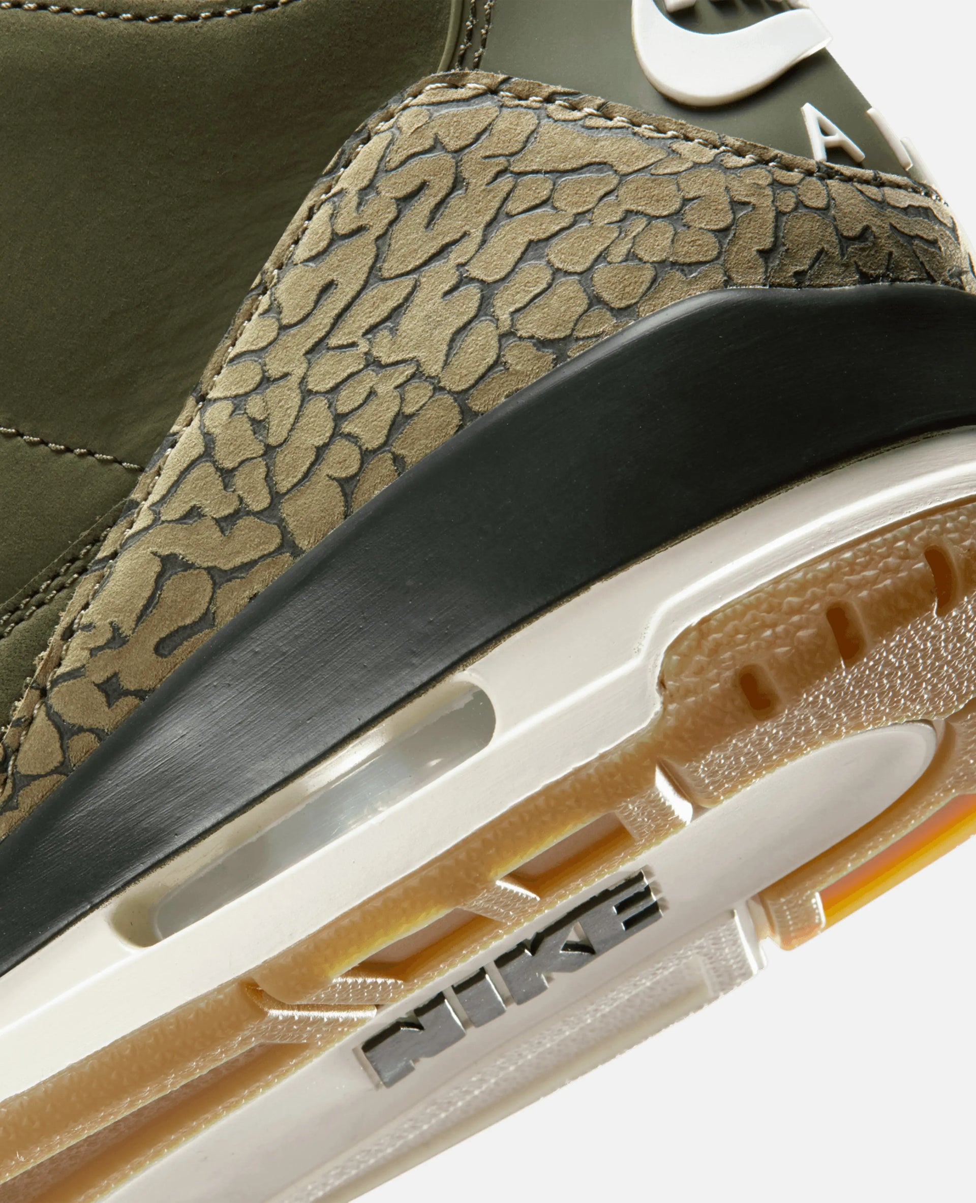 Nike Air Jordan 3 Retro (Medium Olive/Sequoia-Neutral Olive-Sail) Jordan