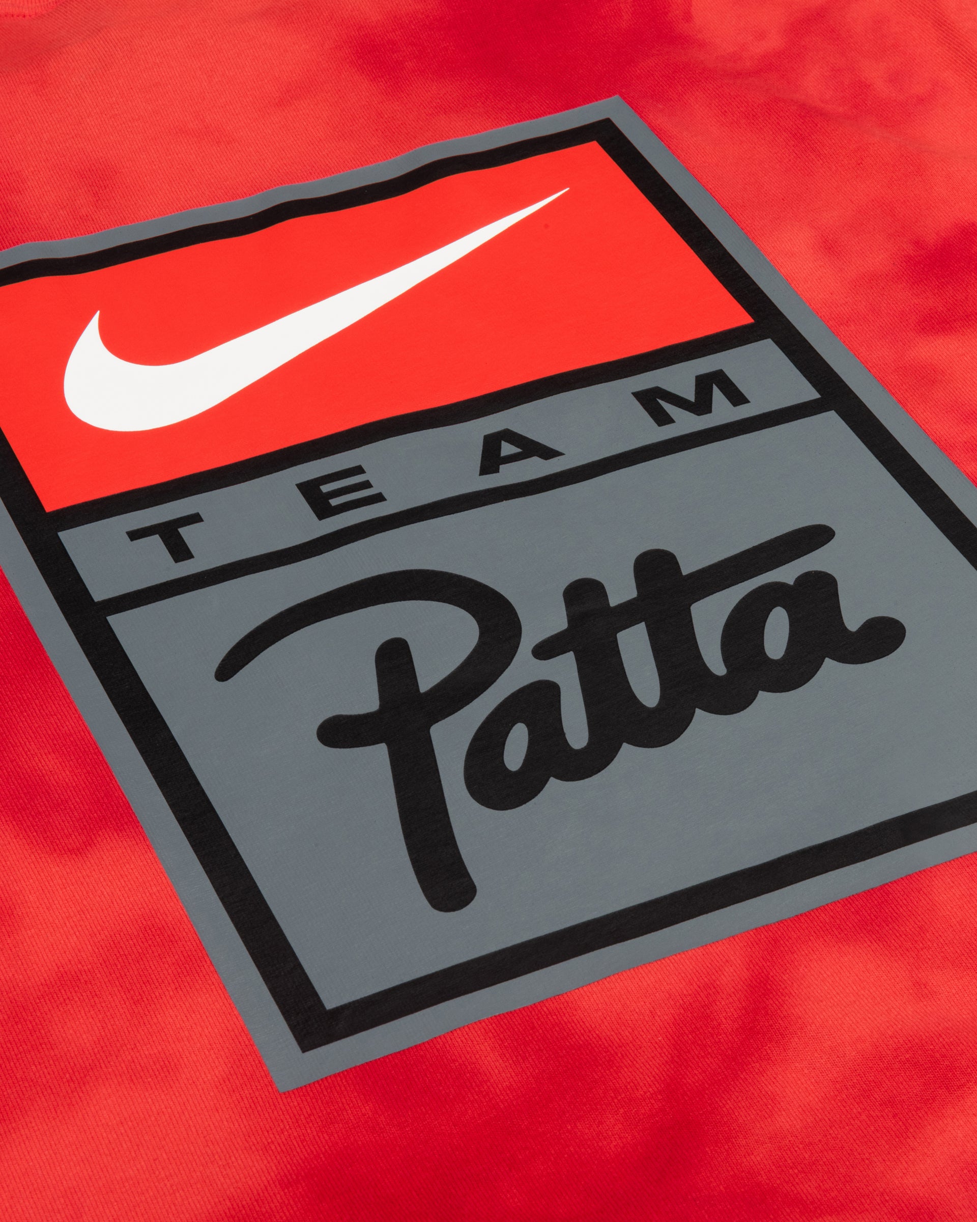 Patta x Nike NRG T-shirt GX Washed (Rush Red/University Red/Gym Red)