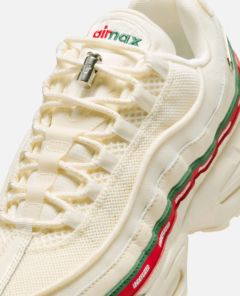 Nike Air Max 95 x Undefeated (Sail/Metallic Silver-Gorge Green) Nike